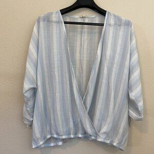 Como Blu 2X Top Blouse 3/4 Tie Sleeve Blue White Stripe Thin Knit V Neck